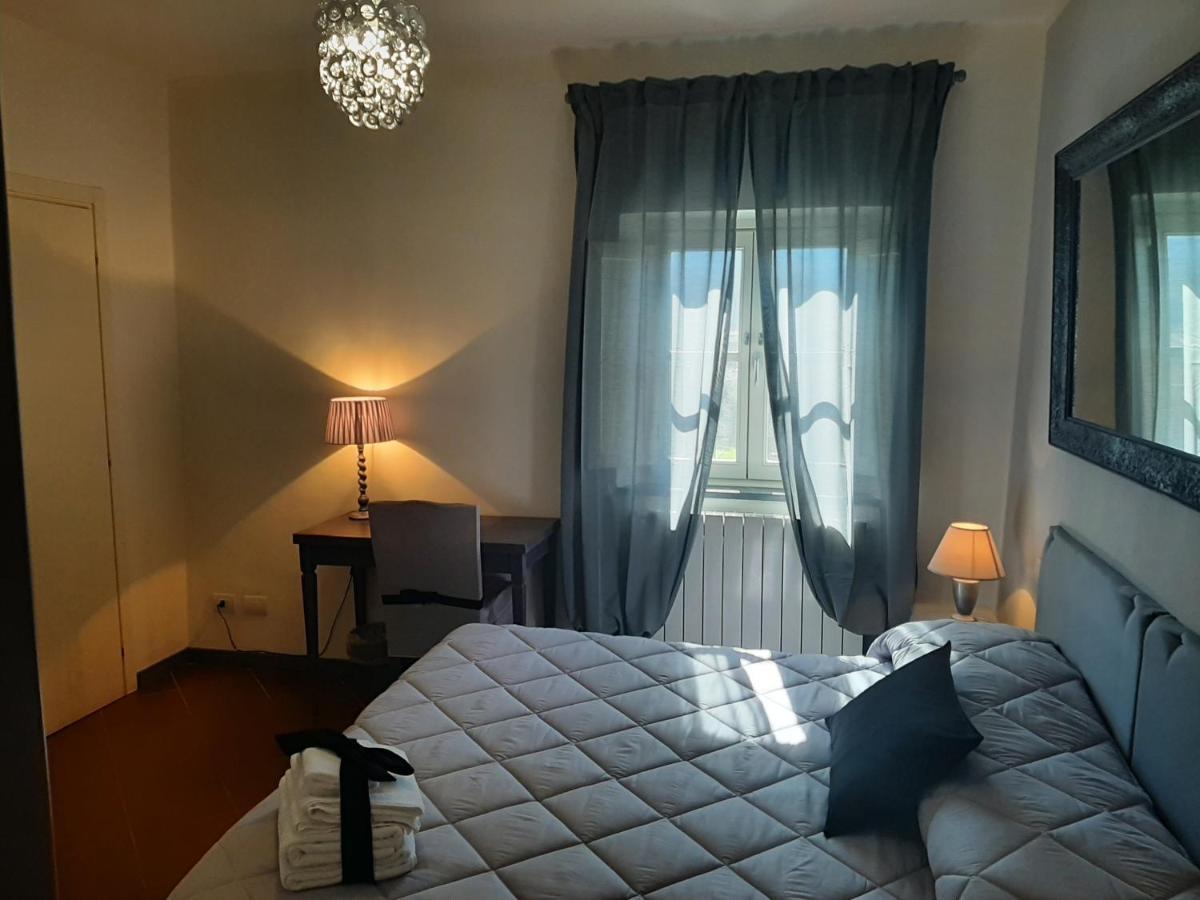 B&B Principe Calaf 3 Lucca Bagian luar foto