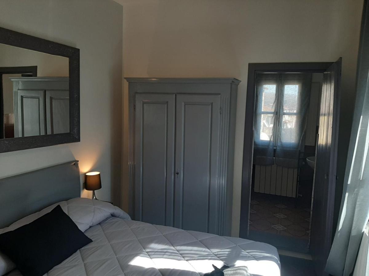 B&B Principe Calaf 3 Lucca Bagian luar foto