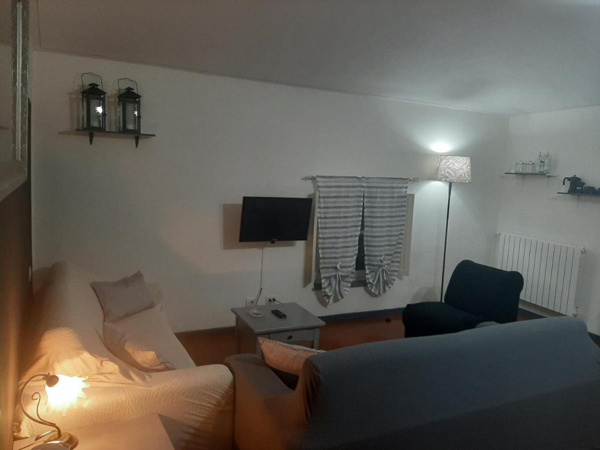 B&B Principe Calaf 3 Lucca Bagian luar foto