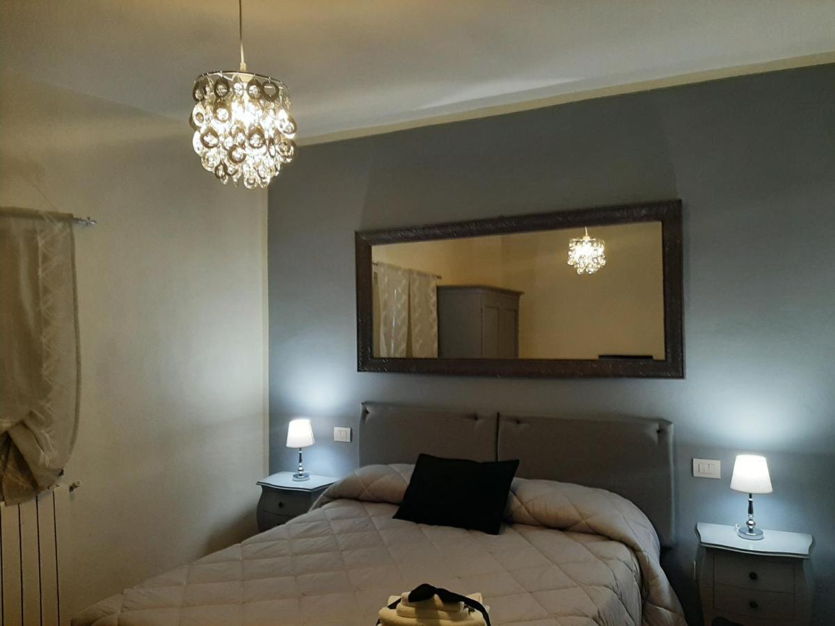 B&B Principe Calaf 3 Lucca Bagian luar foto